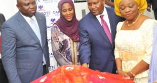 L-R: Executive Lagos State Governor, Mr. Akinwunmi Ambode; Executive Director, Dangote Group, Halima Aliko Dangote; President/CE, Dangote Group, Aliko Dangote; Lagos State Commissioner for Women Affairs and Poverty Alleviation, Mrs. Lola Akande; during The Official flag-off of the Dangote Foundation Micro Grant Scheme for Women in LGAS/LCDAS on Thursday, 26th May, 2016 in Lagos.